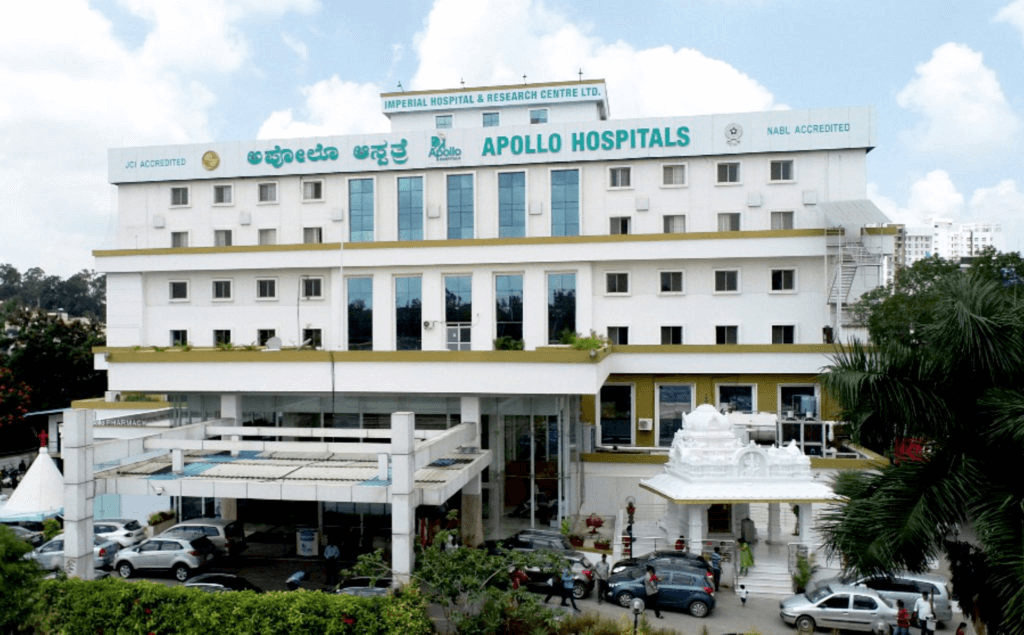 Apollo Hospitals, Bannerghatta Road — exterior